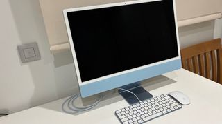 iMac 24 2021 Azul y Blanco