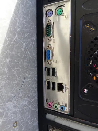 Scheda Madre ASUS LGA775 DDR3 funzionante