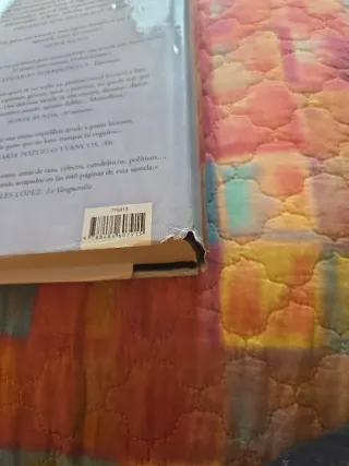 TIEMPO ENTRE COSTURAS, EL