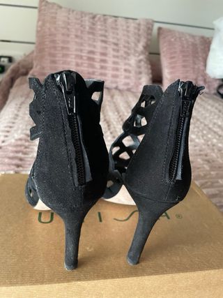 Sandalias de tacón UNISA negras talla 35