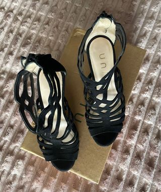 Sandalias de tacón UNISA negras talla 35