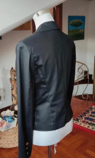 Giacca elegante nera da donna