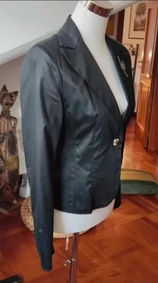 Giacca elegante nera da donna