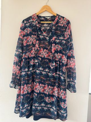 Vestido estampado floral azul