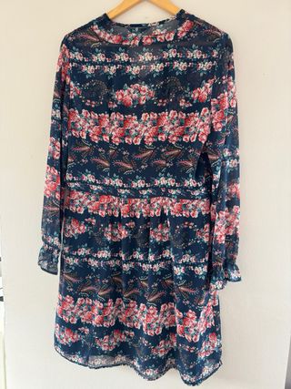Vestido estampado floral azul