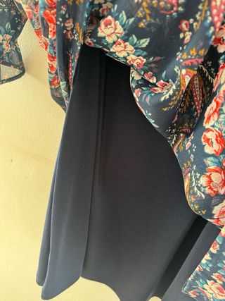 Vestido estampado floral azul