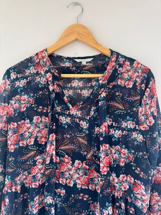 Vestido estampado floral azul