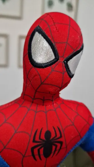 Peluche Spiderman