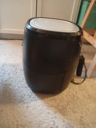Freidora de aire con cesta