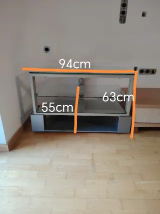 Mesa TV Cristal con Ruedas