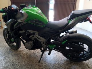 Kawasaki Z900 - Moto Naked