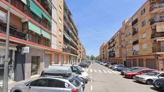 Oficina en venta en Benicalap en Valencia