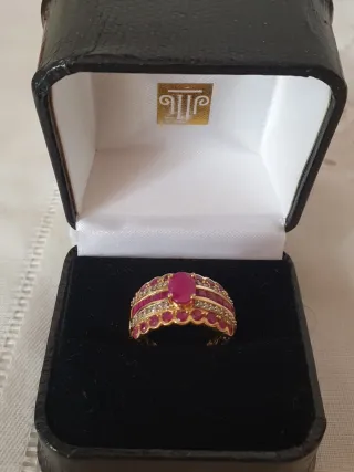 Anillo Oro 18k Diamantes y Rubíes