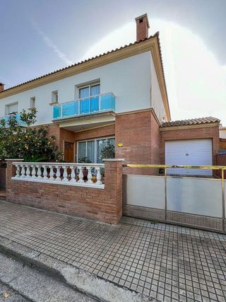 Casa adosada en venta en Calonge Poble en Calonge