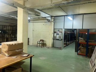 Local comercial en venta en Collblanc en Hospitalet de Llobregat, L´