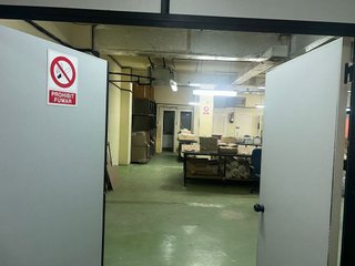 Local comercial en venta en Collblanc en Hospitalet de Llobregat, L´