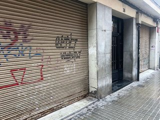 Local comercial en venta en Collblanc en Hospitalet de Llobregat, L´
