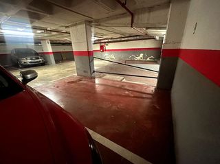 Garaje en venta en Mercado en Alicante