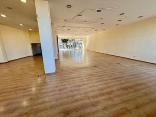 Local comercial en alquiler en Centro - Mendibil - Santiago en Irun