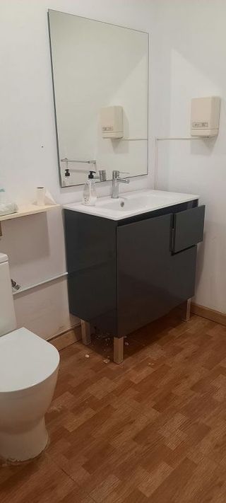 Local comercial en alquiler en Centre en Sant Boi de Llobregat