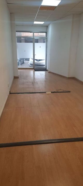 Local comercial en alquiler en Centre en Sant Boi de Llobregat