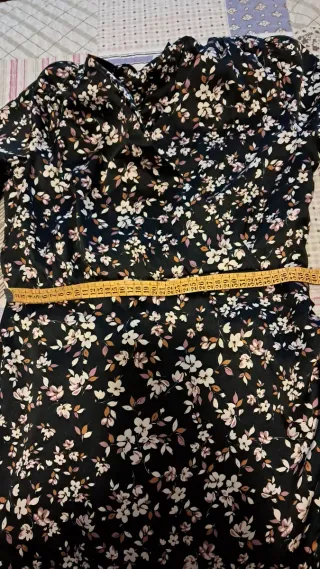 Vestido Morgan floral negro