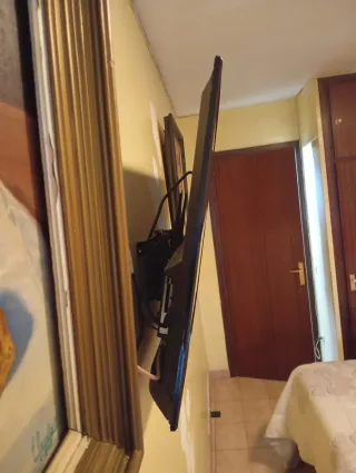 TV Sharp 49 FullHD Sonido Harman Kardon Impecable