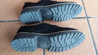 Zapatos tipo Derby Antelina Negra Suela Track 43