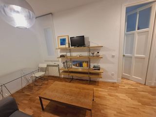 Piso en alquiler en Almagro en Madrid