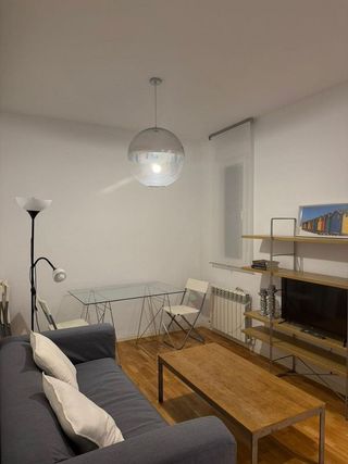 Piso en alquiler en Almagro en Madrid