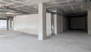 Local comercial en venta en Les Planes en Sant Joan Despí
