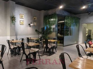 Local comercial en alquiler en La Dreta de l'Eixample en Barcelona
