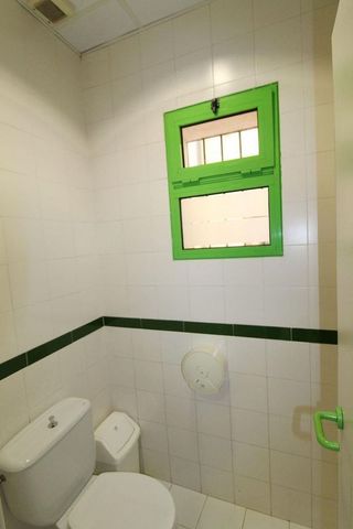 Local comercial en alquiler en Centro - El Pilar en Ciudad Real