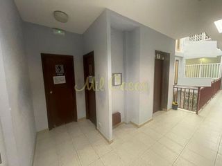 Local comercial en venta en Noia