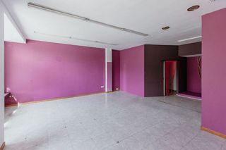 Local comercial en alquiler en Santo Domingo y San Martín  en Huesca