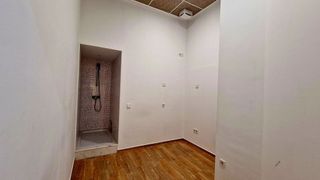 Local comercial en alquiler en San Pedro de Alcántara pueblo en Marbella