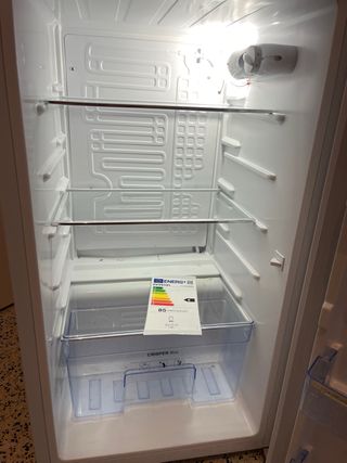 Nevera pequeña INFINITION blanca