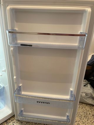 Nevera pequeña INFINITION blanca