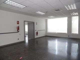 Local comercial en venta en Zona Renfe en Alcorcón