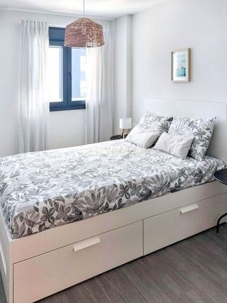 Piso en alquiler en Camino de Ronda - Rosaleda en Granada