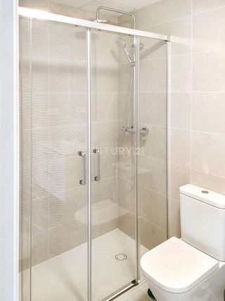 Piso en alquiler en Camino de Ronda - Rosaleda en Granada