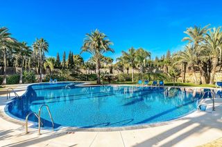 Piso en alquiler en Nueva Andalucía centro en Marbella