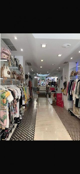 Local comercial en alquiler en Centro - Ayuntamiento en Santander