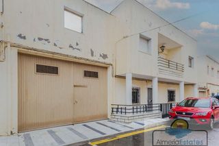 Chalet en venta en Olula del Río