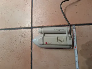 Plancha de viaje marca Ufesa, mod Viaggiera