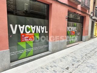 Local comercial en alquiler en Casc Antic en Vic