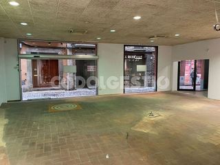 Local comercial en alquiler en Casc Antic en Vic