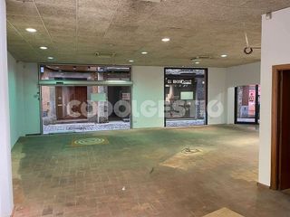 Local comercial en alquiler en Casc Antic en Vic
