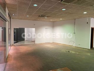 Local comercial en alquiler en Casc Antic en Vic