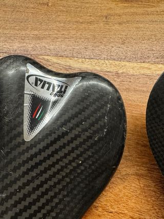 Sillín de carbono para bicicleta